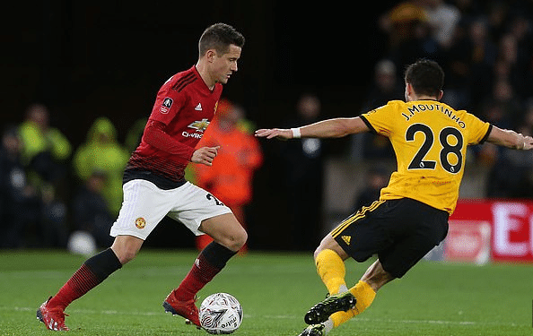 每位观众需 每位观众需